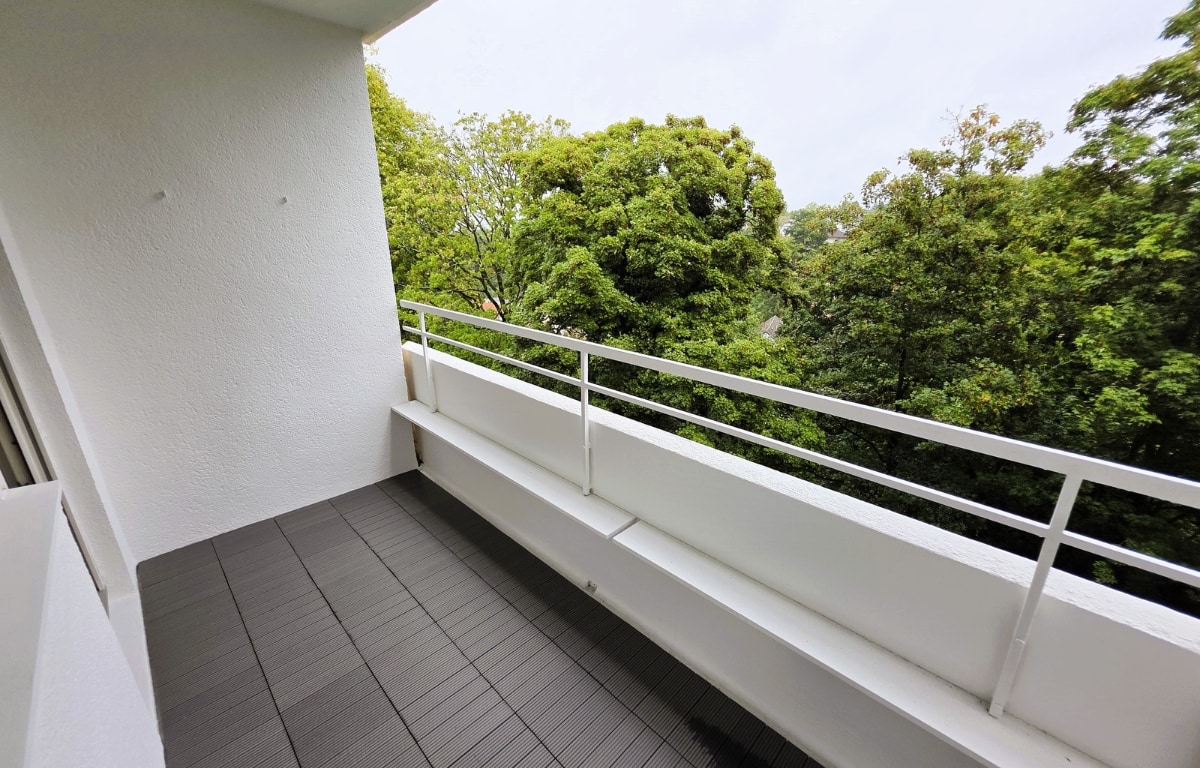 2 ZKB Wohnung in 66119 Saarbrücken-Balkon