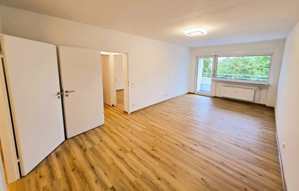 2 ZKB in Saarbrücken mieten-Wohn und Esszimmer