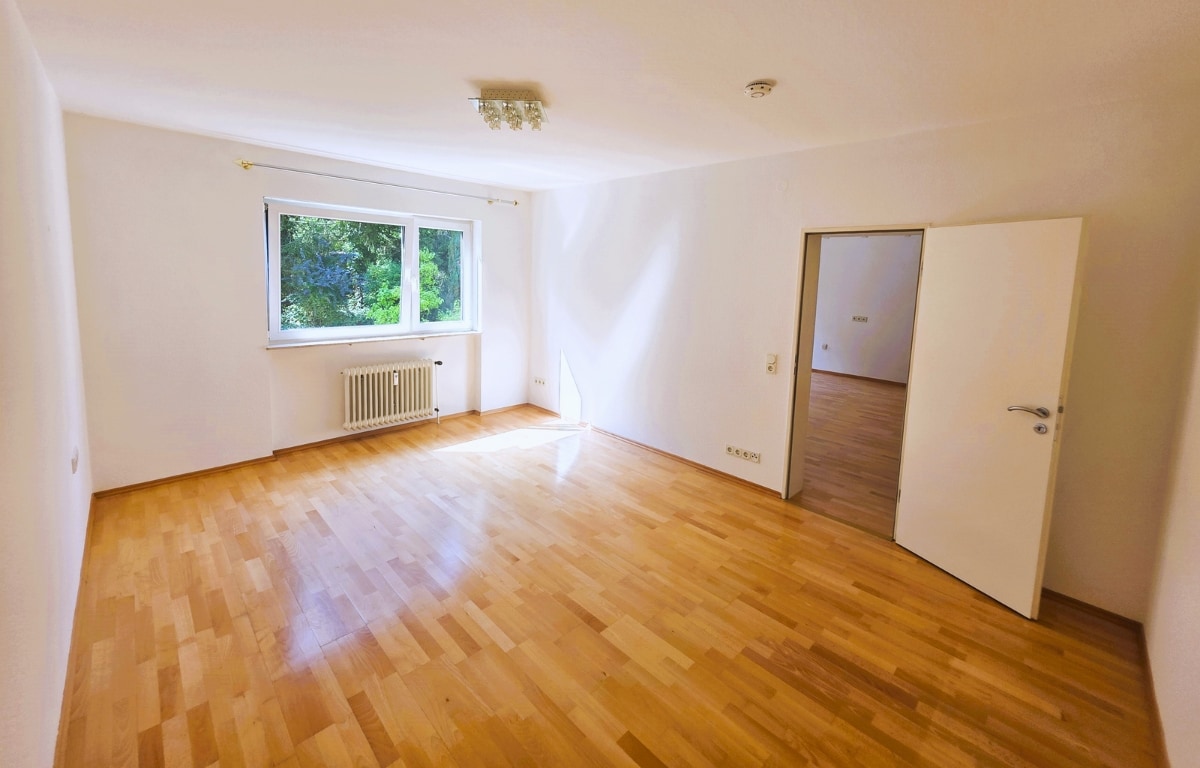 ETW in 66113 Saarbrücken-Schlafzimmer ETW in 66113 Saarbrücken-Schlafzimmer