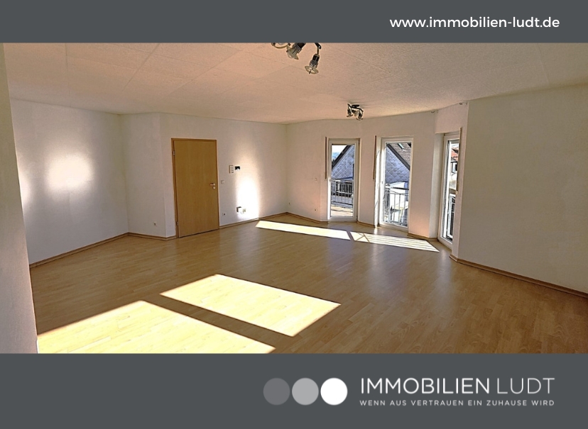 Immobilien Saarland - Lichtdurchflutete Eigentumswohnung in Göttelborn