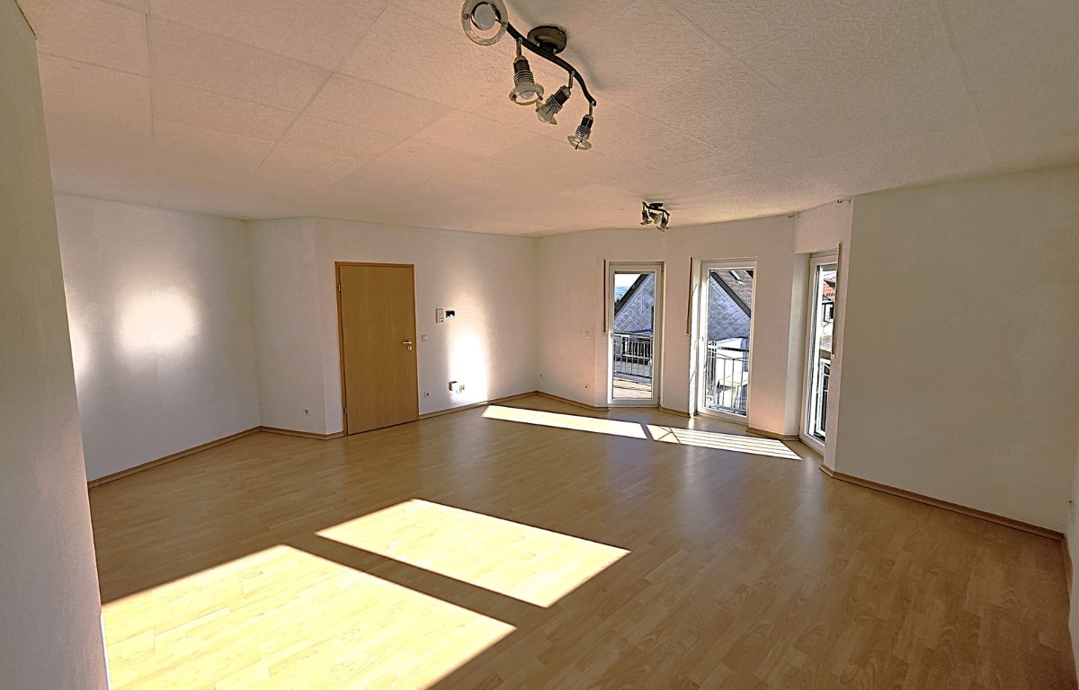 Eigentumswohnung kaufen in 66287 Quierschied - Wohnzimmer Eigentumswohnung kaufen in 66287 Quierschied - Wohnzimmer