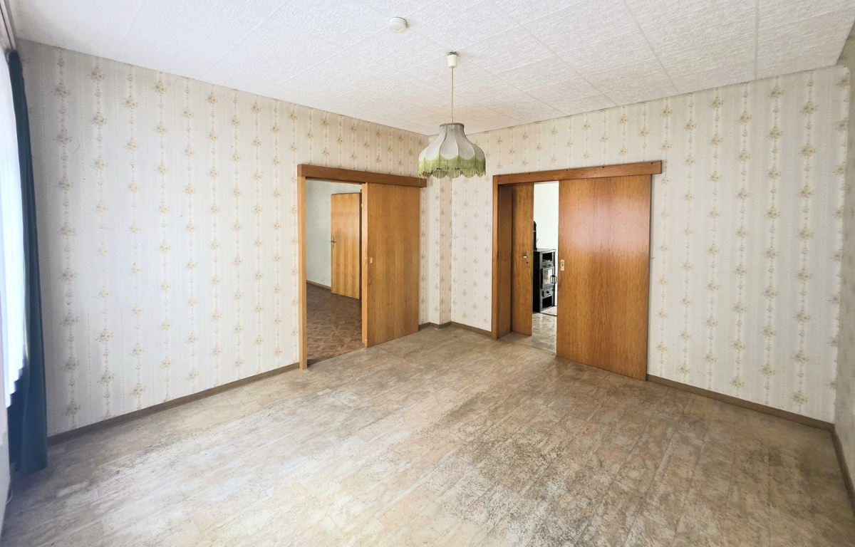 Einfamilienhaus zum Kauf in Fischbach - Zimmer